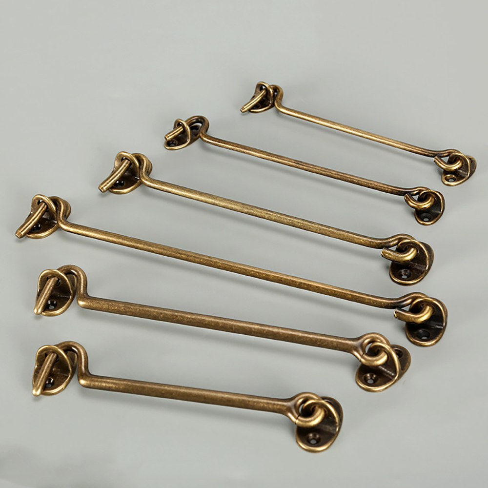 Antique Brass Hook - Gancho de Seguridad para Ventana de